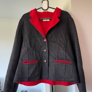 Pendleton reversible 100% Merlino wool... black and red _ size L petite
